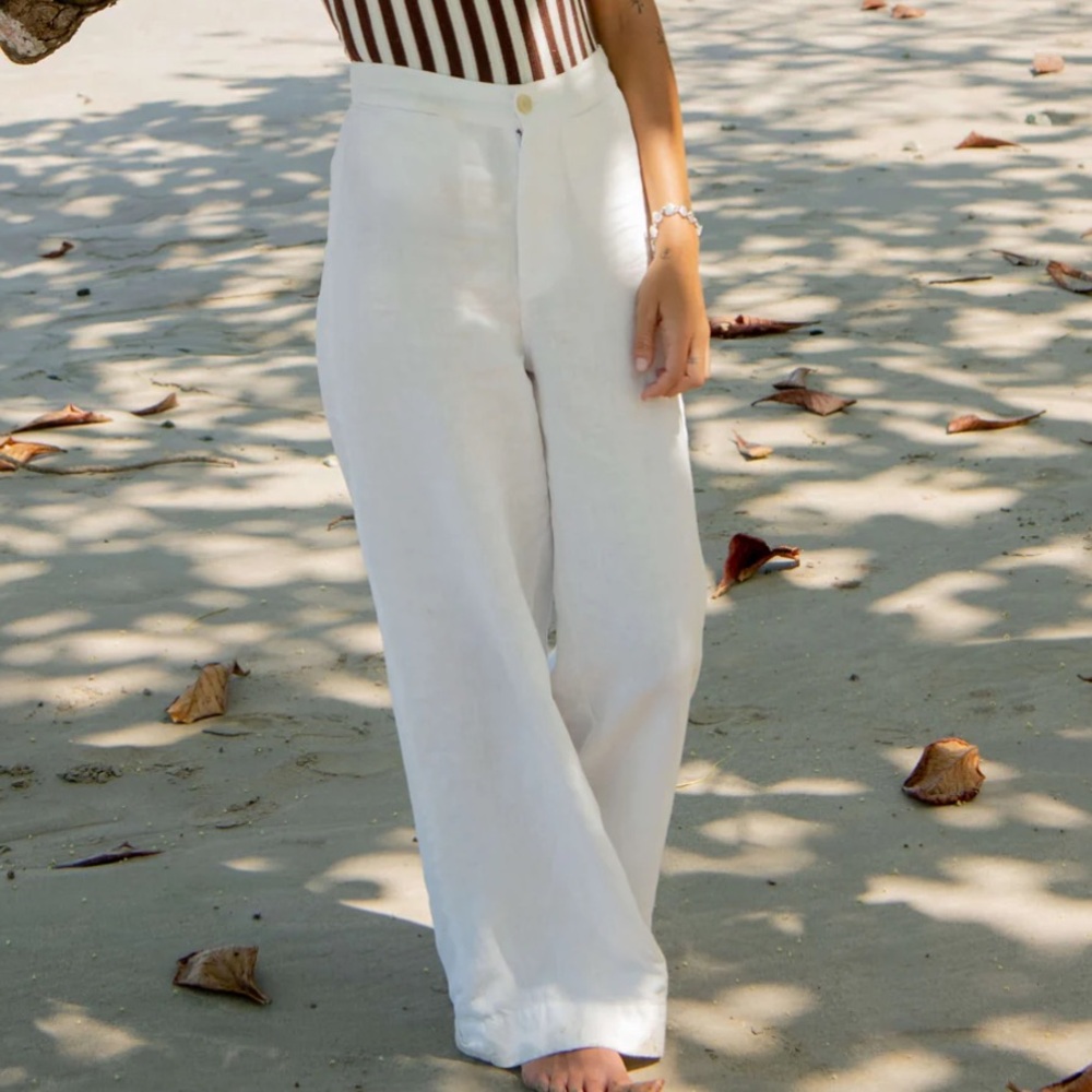 Faherty White Straight Leg Linen Pants